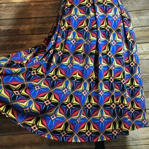 LuLaRoe Madison Skirt - Size Large